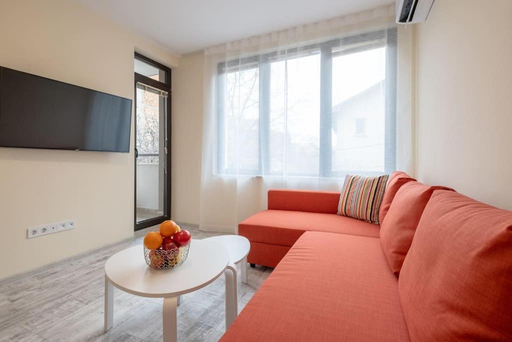 Bright & Chic Parkside Apartment Sofia Exterior photo