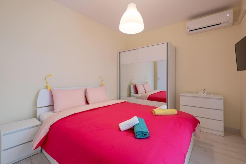 Bright & Chic Parkside Apartment Sofia Exterior photo